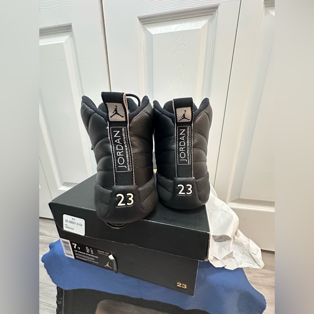 Air Jordan 12 RETRO BG - Picture 6 of 8